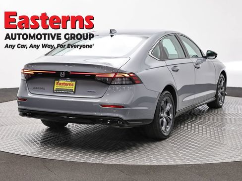 Used 2024 Honda Accord EX-L image 5