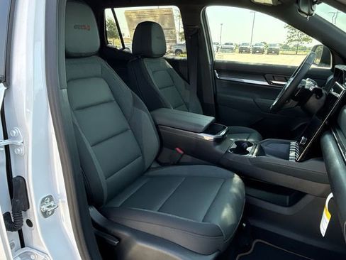 New 2026 GMC Terrain AT4 AWD/4WD image 25