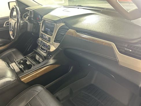 Used 2018 GMC Yukon Denali w/ Open Road Package AWD/4WD image 27