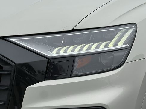 Used 2022 Audi Q8 Prestige image 7