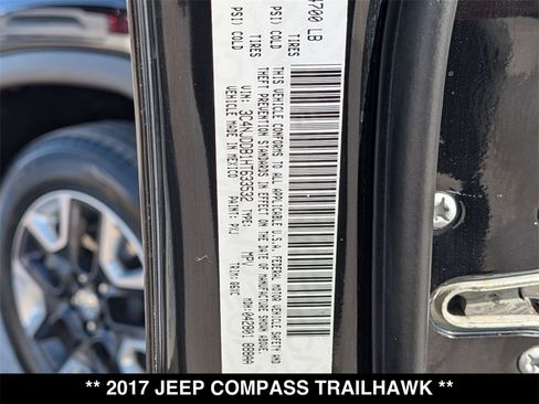 Used 2017 Jeep Compass Trailhawk w/ Navigation Group image 28