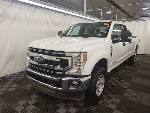 Used 2022 Ford F350 XLT w/ XLT Value Package AWD/4WD image 1