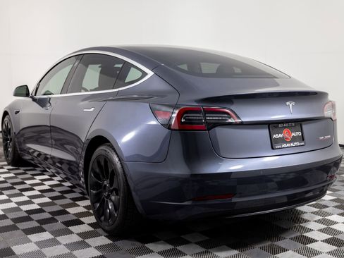Used 2018 Tesla Model 3 Long Range image 5