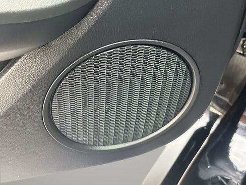 Used 2017 Ford Mustang Shelby GT350 image 17