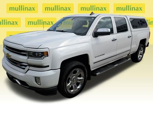 Used 2017 Chevrolet Silverado 1500 LTZ Z71 image 2