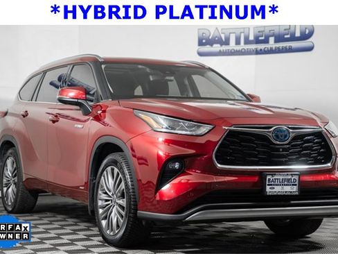 Used 2021 Toyota Highlander Platinum image 1