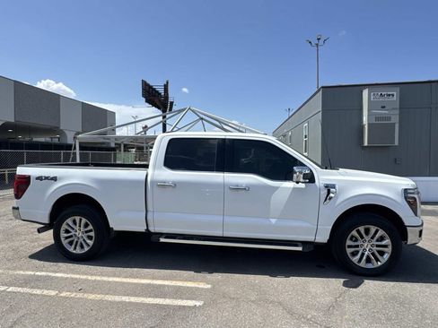 Used 2024 Ford F150 Lariat w/ Tow/Haul Package AWD/4WD image 9