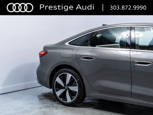 Used 2025 Audi A5 2.0T Premium Plus w/ Premium Plus image 11