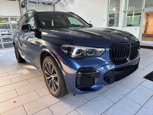 Used 2022 BMW X5 xDrive40i w/ M Sport Package AWD/4WD image 5