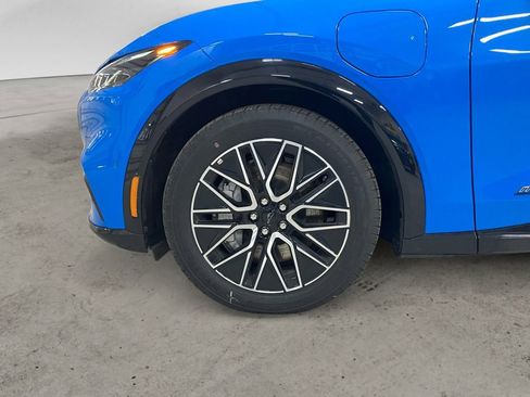 New 2024 Ford Mustang Mach-E Premium image 14