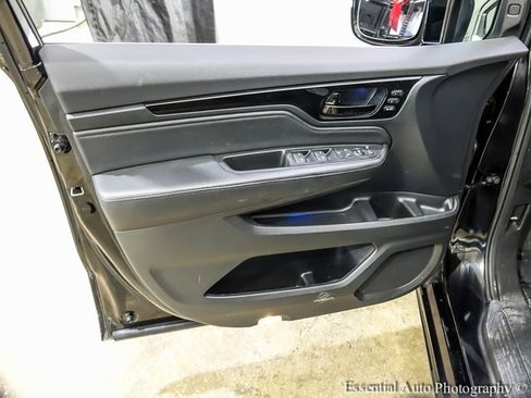 Used 2023 Honda Odyssey Elite image 21