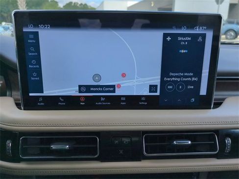 Used 2022 Lincoln Nautilus Reserve w/ Equipment Group 201A image 21