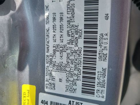 Used 2016 Toyota Tundra SR5 w/ SR5 Upgrade Package RWD image 37