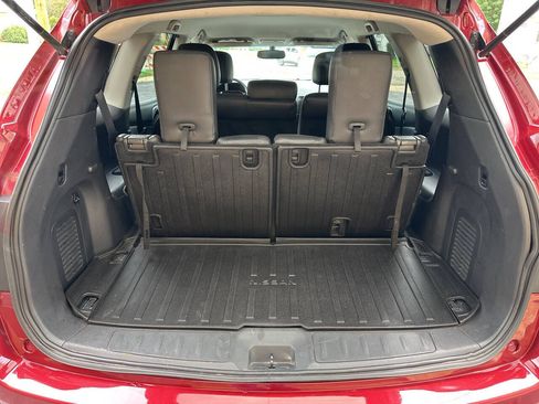 Used 2015 Nissan Pathfinder SV w/ Trailer Tow Package AWD/4WD image 9