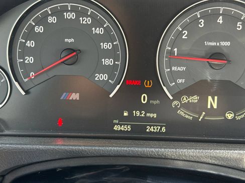 Used 2015 BMW M4 Convertible RWD image 11