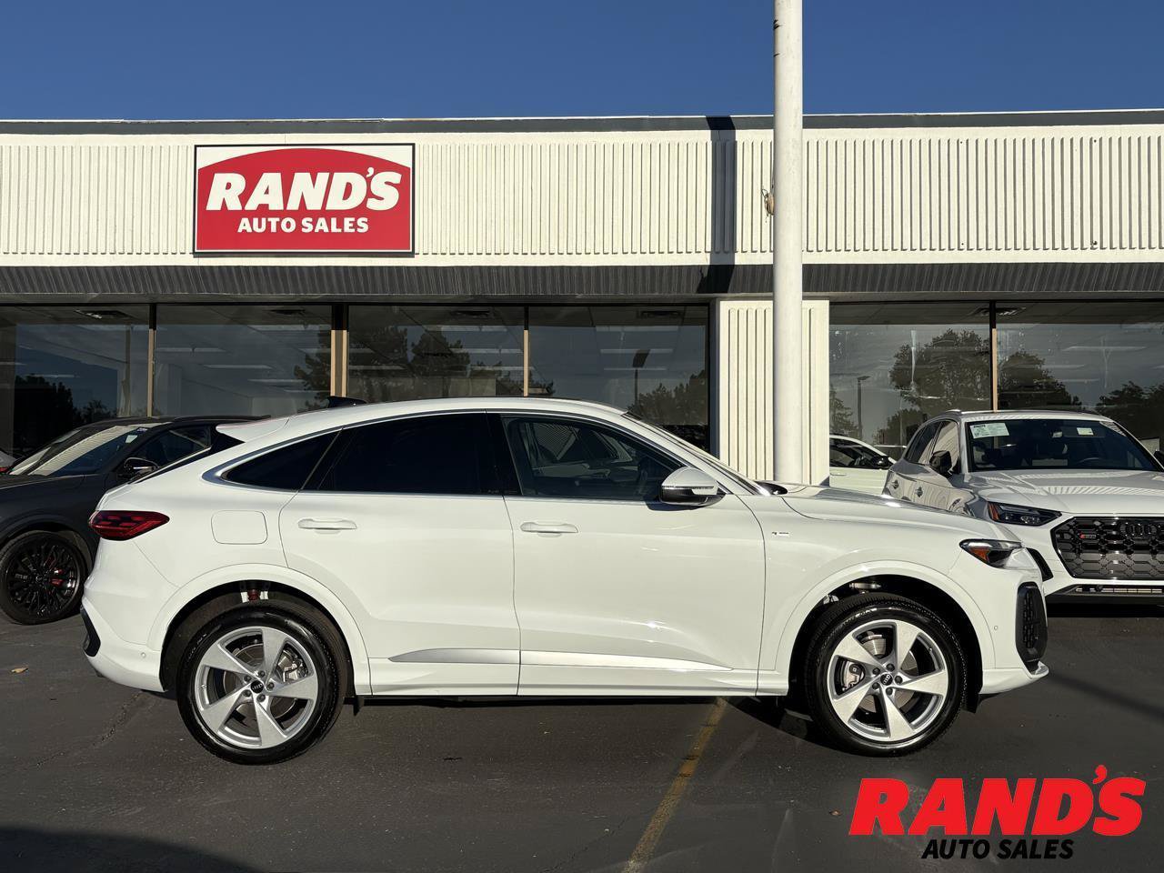 Used 2025 Audi Q5 Premium Plus AWD/4WD image 1