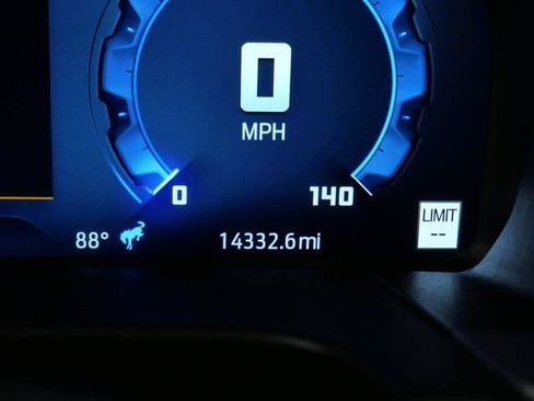 Certified 2025 Ford Bronco Sport Outer Banks w/ Outer Banks Tech Package+ AWD/4WD image 23