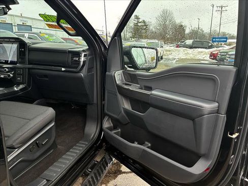 Used 2022 Ford F150 XLT w/ Equipment Group 302A High image 15