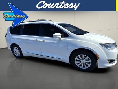 Used 2019 Chrysler Pacifica Touring-L