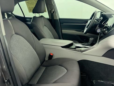 Used 2023 Toyota Camry LE FWD image 28