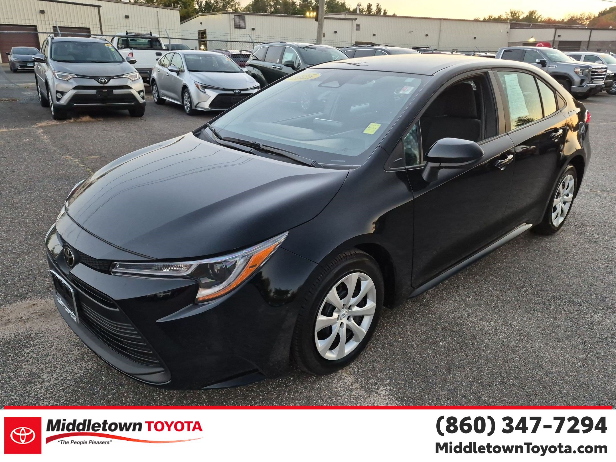 Certified 2025 Toyota Corolla LE FWD image 7