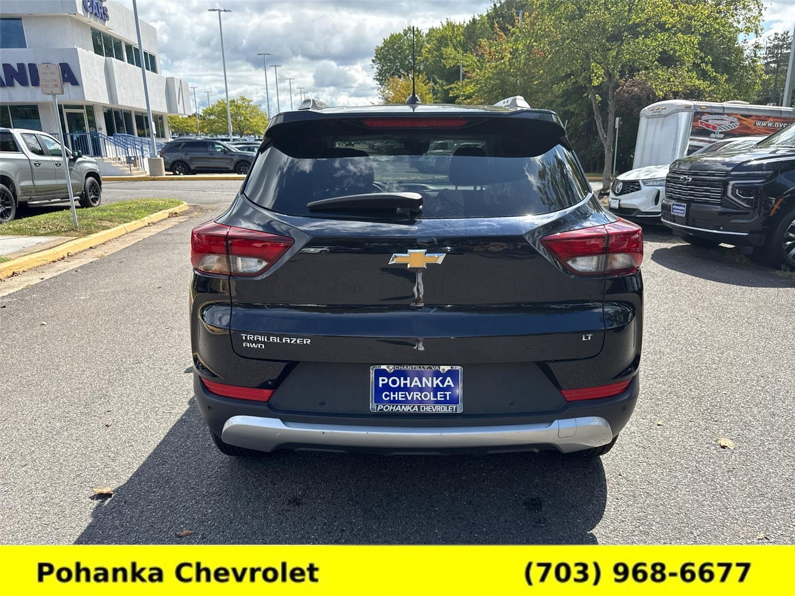 Used 2021 Chevrolet TrailBlazer LT w/ Convenience Package AWD/4WD image 6