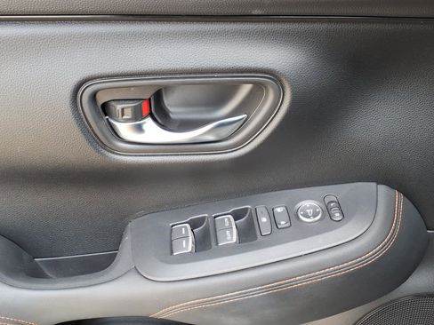 Certified 2024 Honda HR-V Sport image 28