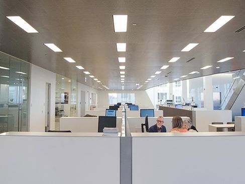 Certified 2025 Audi A6 Premium Plus w/ Premium Plus Package image 28