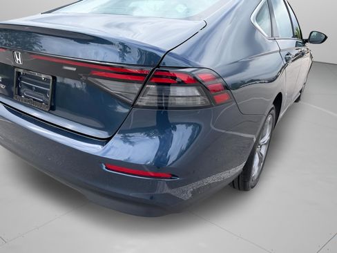 Used 2024 Honda Accord EX image 29