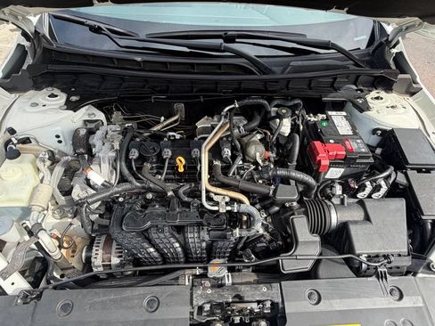 Used 2021 Nissan Altima 2.5 SR FWD image 18