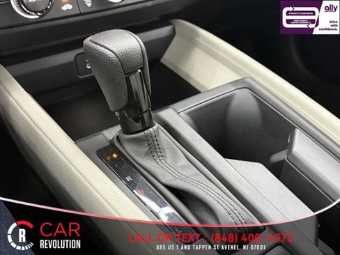 Used 2025 Honda Accord LX image 30