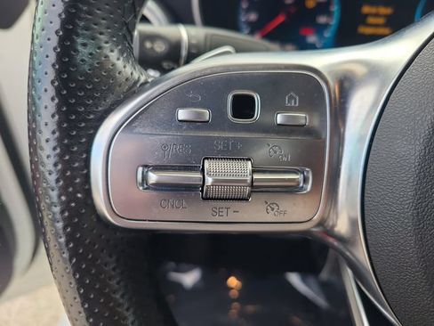 Used 2022 Mercedes-Benz C 300 Coupe image 25