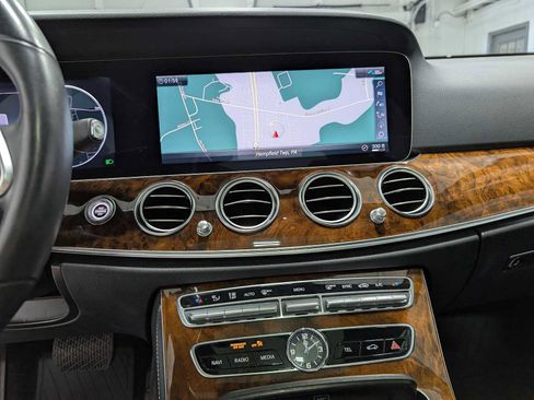 Certified 2020 Mercedes-Benz E 350 4MATIC Sedan image 32