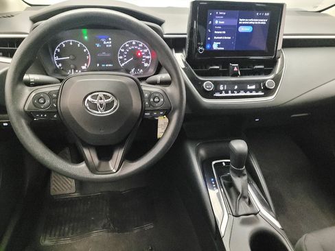 Used 2024 Toyota Corolla LE FWD image 22