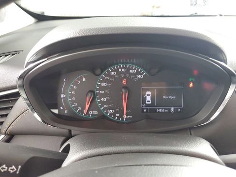 Used 2022 Chevrolet Trax LS w/ Tint and Cruise Package image 24