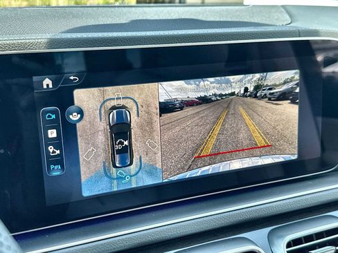 New 2026 Mercedes-Benz GLS 450 4MATIC image 27