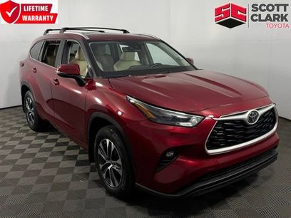 Used 2022 Toyota Highlander XLE