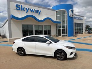 Used 2024 Kia Forte LXS w/ LXS Technology Package FWD video 1