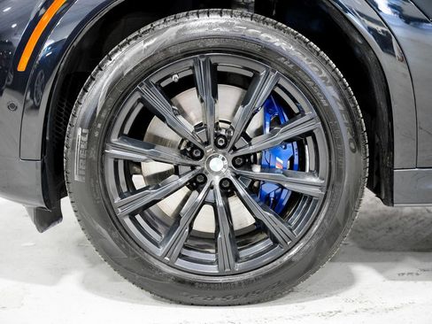 Used 2020 BMW X6 M50i w/ Executive Package AWD/4WD image 38