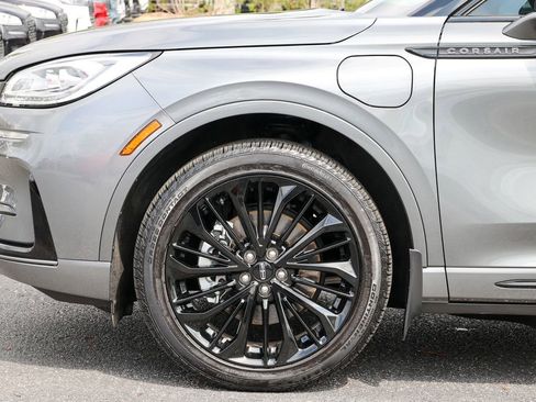 Used 2025 Lincoln Corsair Grand Touring w/ Jet Appearance Package AWD/4WD image 30