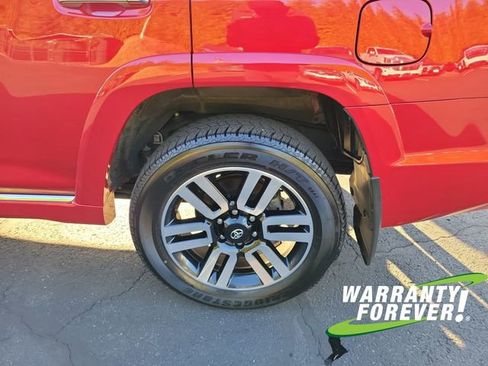 Used 2024 Toyota 4Runner Limited image 22