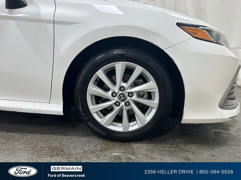 Used 2023 Toyota Camry LE image 12