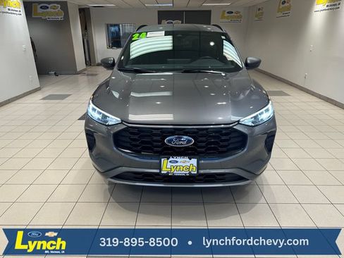 Certified 2024 Ford Escape ST-Line w/ Tech Pack #1 AWD/4WD image 28
