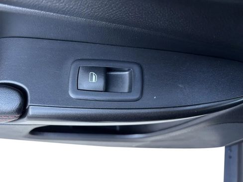 Used 2021 Jeep Cherokee Trailhawk w/ Sun, Sound & Nav Group image 27