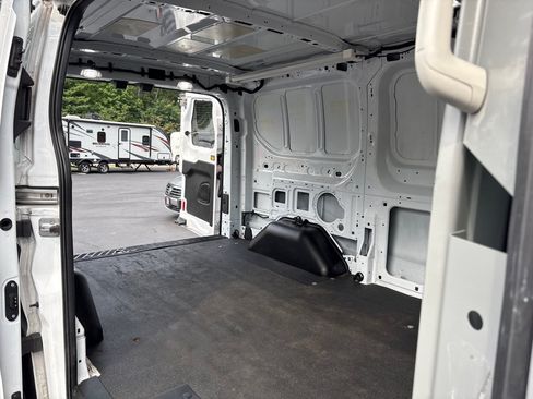Used 2019 Ford Transit 150 130 Low Roof RWD image 12