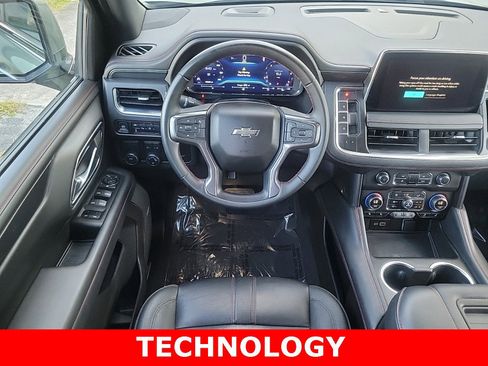 Used 2024 Chevrolet Suburban RST image 18