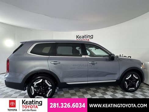 Used 2025 Kia Telluride S AWD/4WD image 4