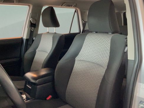 Certified 2021 Toyota 4Runner SR5 AWD/4WD image 22
