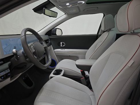 Used 2024 Hyundai Ioniq 5 Limited AWD/4WD image 5