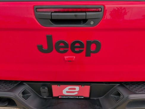Used 2024 Jeep Gladiator Sport image 48
